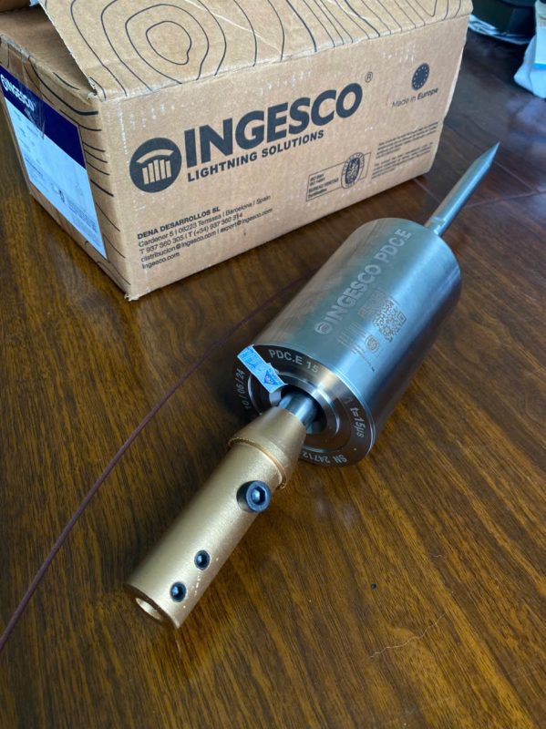 Kim thu sét ingesco PDC E45, khớp nối đồng